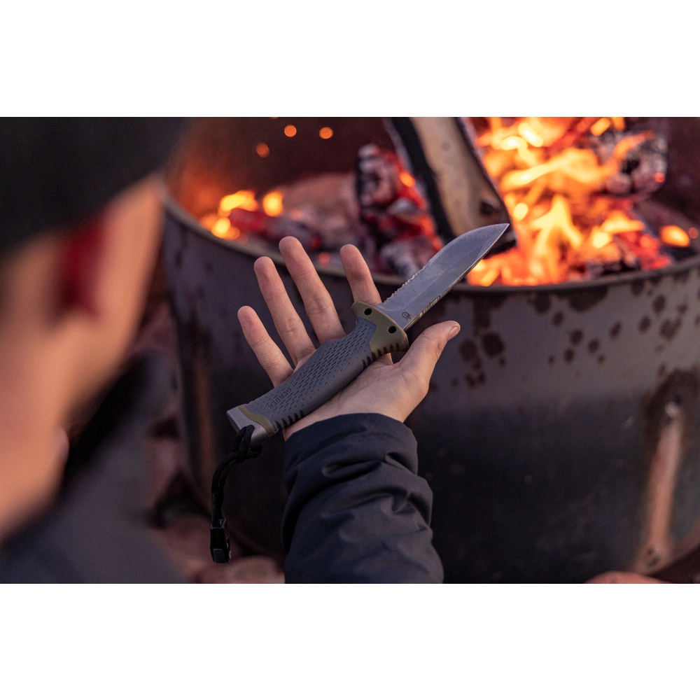 Nůž Gerber Ultimate Survival s kombinovaným ostřím - černý-olivový - Obrázek 6