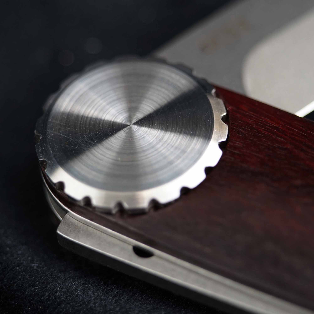 Zavírací nůž a otvírák lahví Dellinger Pivson DC53 7 cm - černý-stříbrný - Obrázek 10