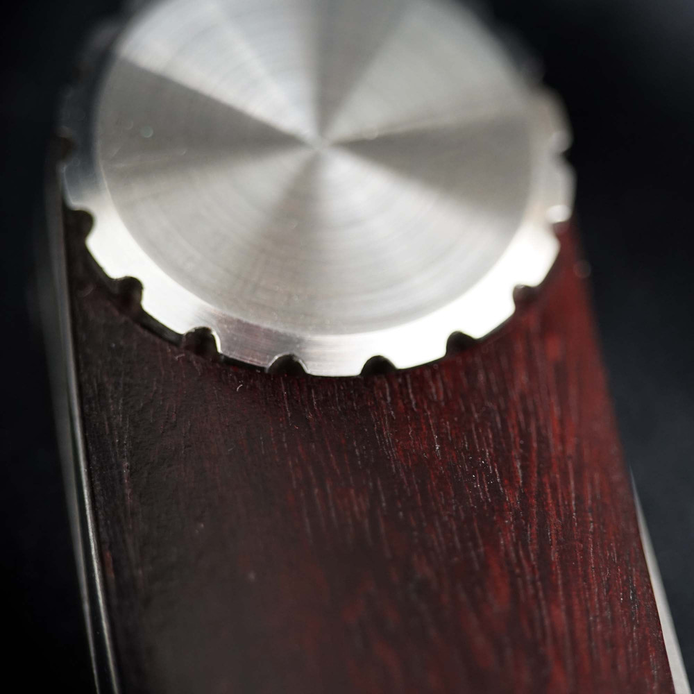 Zavírací nůž a otvírák lahví Dellinger Pivson DC53 7 cm - černý-stříbrný - Obrázek 13