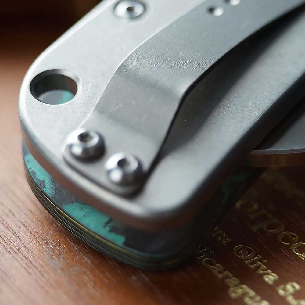 Zavírací nůž s ořezávačem doutníků Dellinger Cigar Cutter DC-53 Carbon - modrý-stříbrný - Obrázek 10